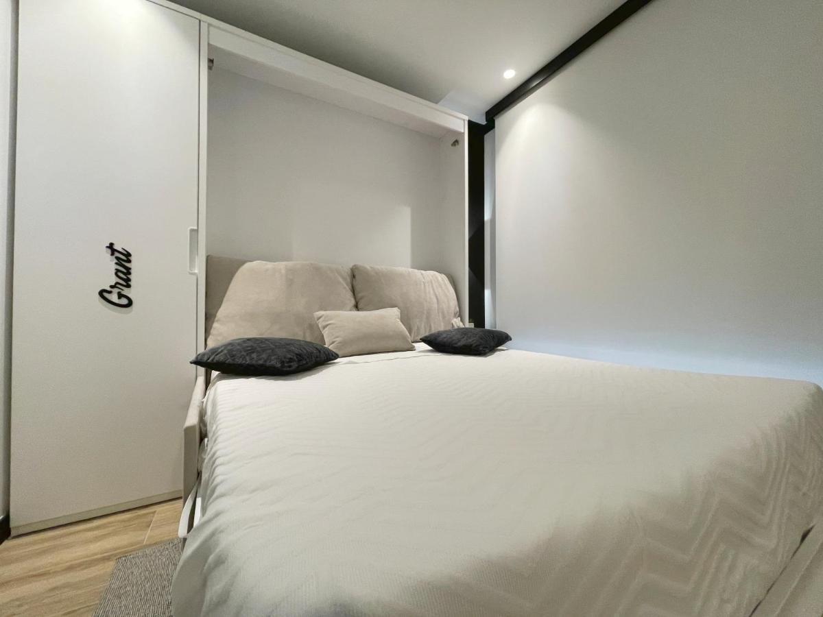 Apartamentos Mk77 Leon - Lancia Экстерьер фото